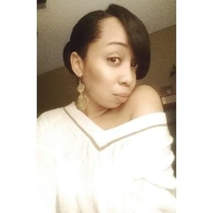 Meet your Posher, Vanessa